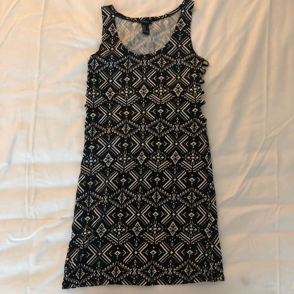 S Black & White Tribal Bodycon Dress